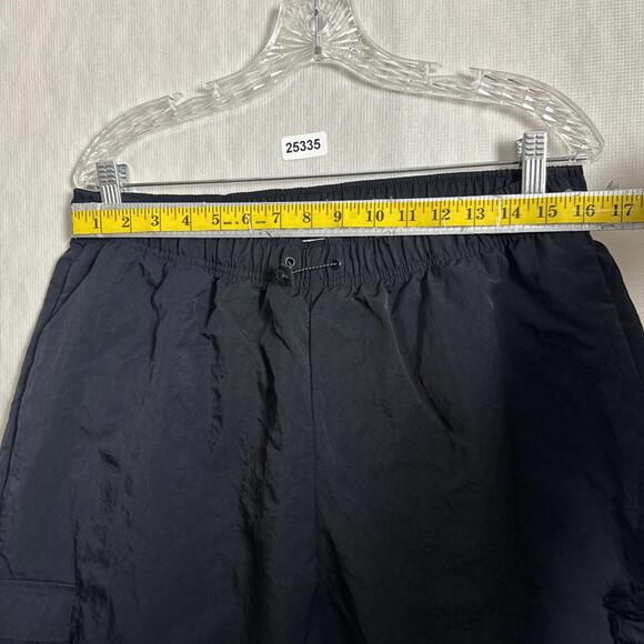 NIKE Sportswear Women's Medium Black Woven Nylon Essential Oversized Cargo Pants - Picture 13 of 15
